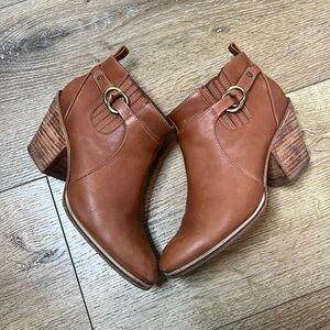 Rachel Comey Hitch Whiskey Leather Ankle Boots Size 7